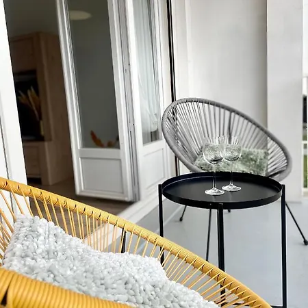 Le Bel Herminier - Calme, Acces Jardin, Proche Centre-ville Apartament *