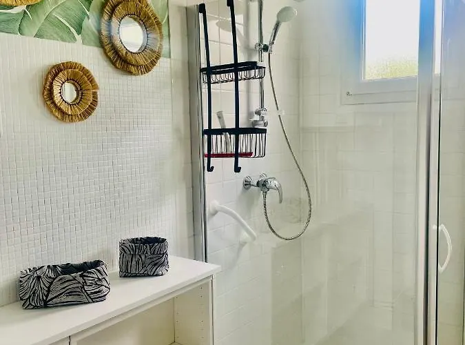 Le Bel Herminier - Calme, Accès Jardin, Proche Centre-ville Appartement Louviers