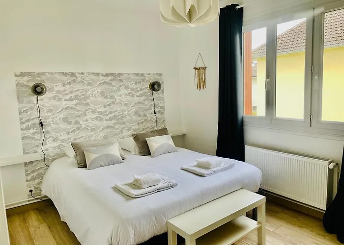 Appartement Le Bel Herminier - Calme, Accès Jardin, Proche Centre-ville Louviers